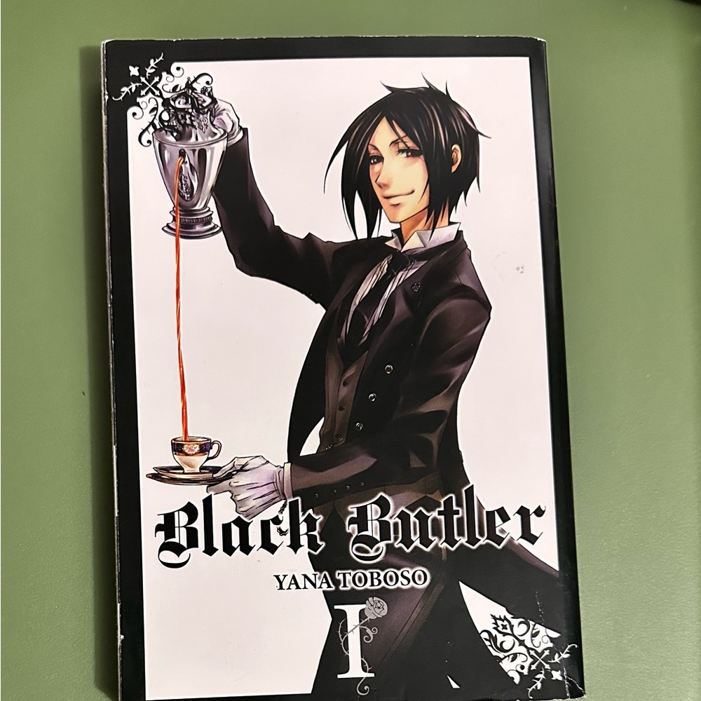 Yana Toboso - Black Butler Book Vols. I